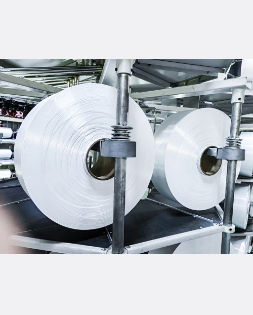 Čo je to priadza FDY a prečo je rozhodujúca pri výrobe textilu?